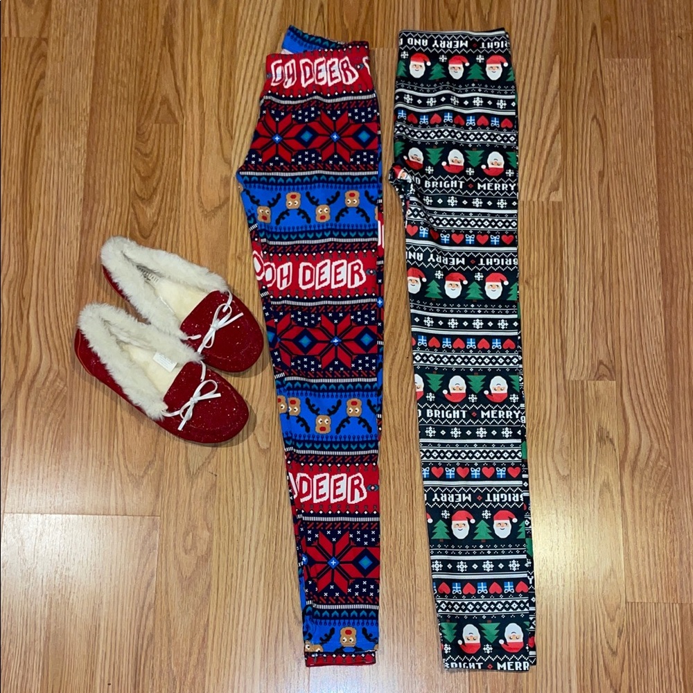 Festive Christmas Leggings and Red Slippers Set